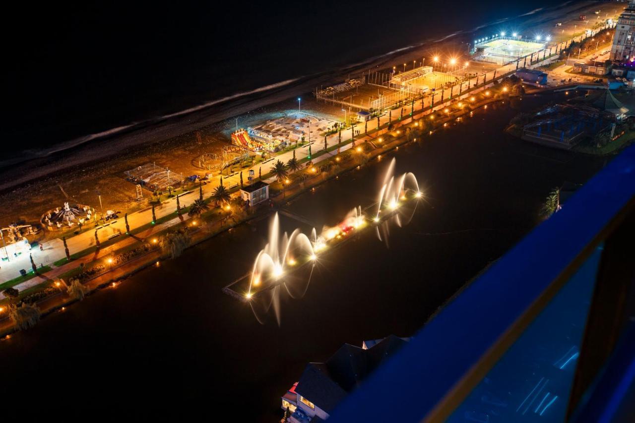 באטומי Panorama Orbi City Center Suite Sea View מראה חיצוני תמונה