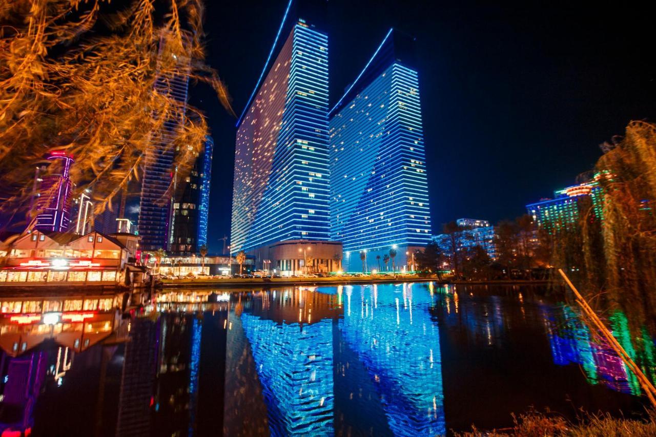 באטומי Panorama Orbi City Center Suite Sea View מראה חיצוני תמונה