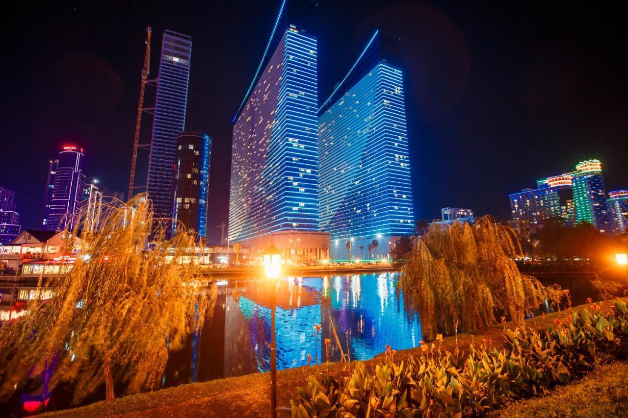 באטומי Panorama Orbi City Center Suite Sea View מראה חיצוני תמונה