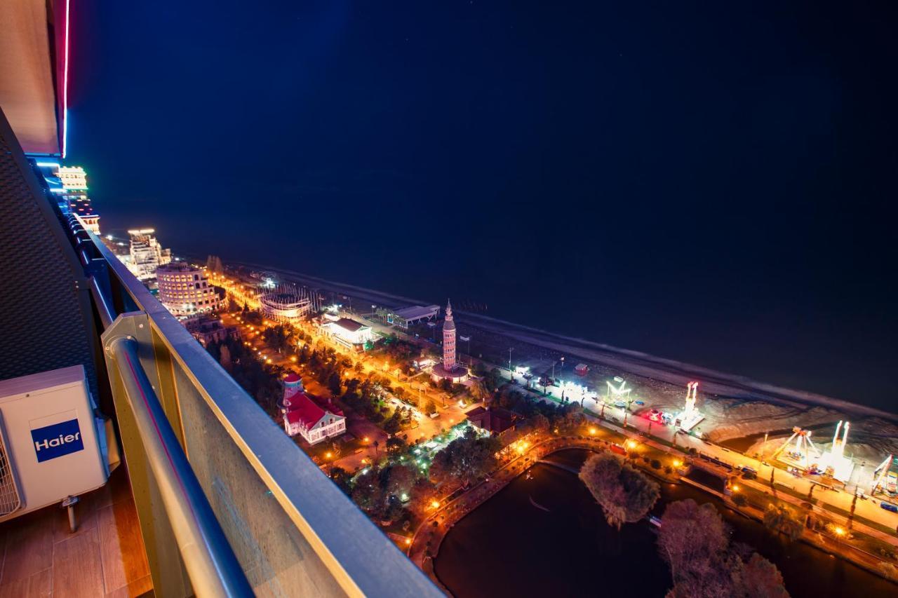 באטומי Panorama Orbi City Center Suite Sea View מראה חיצוני תמונה