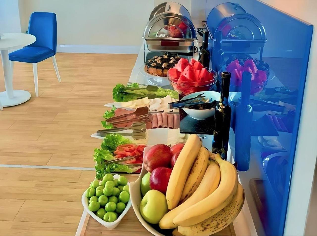 באטומי Panorama Orbi City Center Suite Sea View מראה חיצוני תמונה